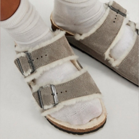 BIRKENSTOCK Arizona Shearling Sandals! - Picture 1 of 14